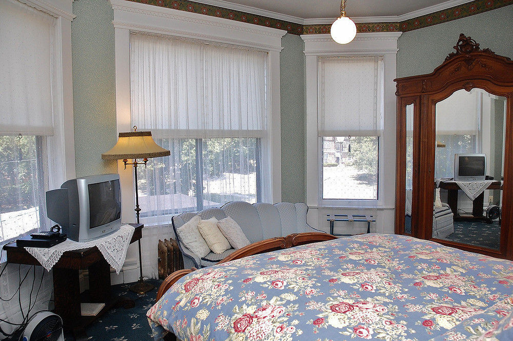 Keokuk The Grand Anne Bed And Breakfast מראה חיצוני תמונה
