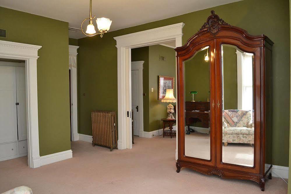 Keokuk The Grand Anne Bed And Breakfast מראה חיצוני תמונה